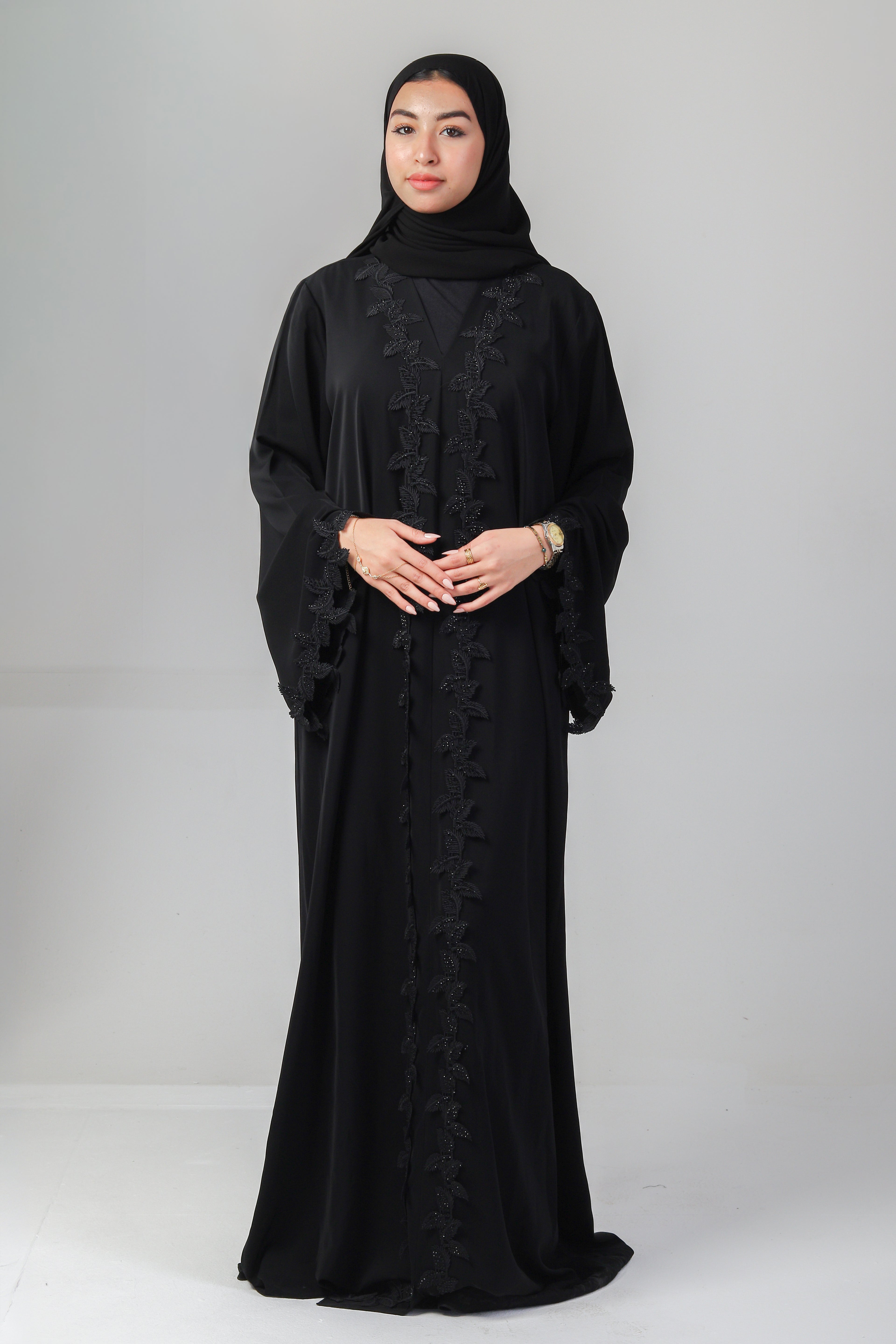 The Shimmering Leaf Border Abaya
