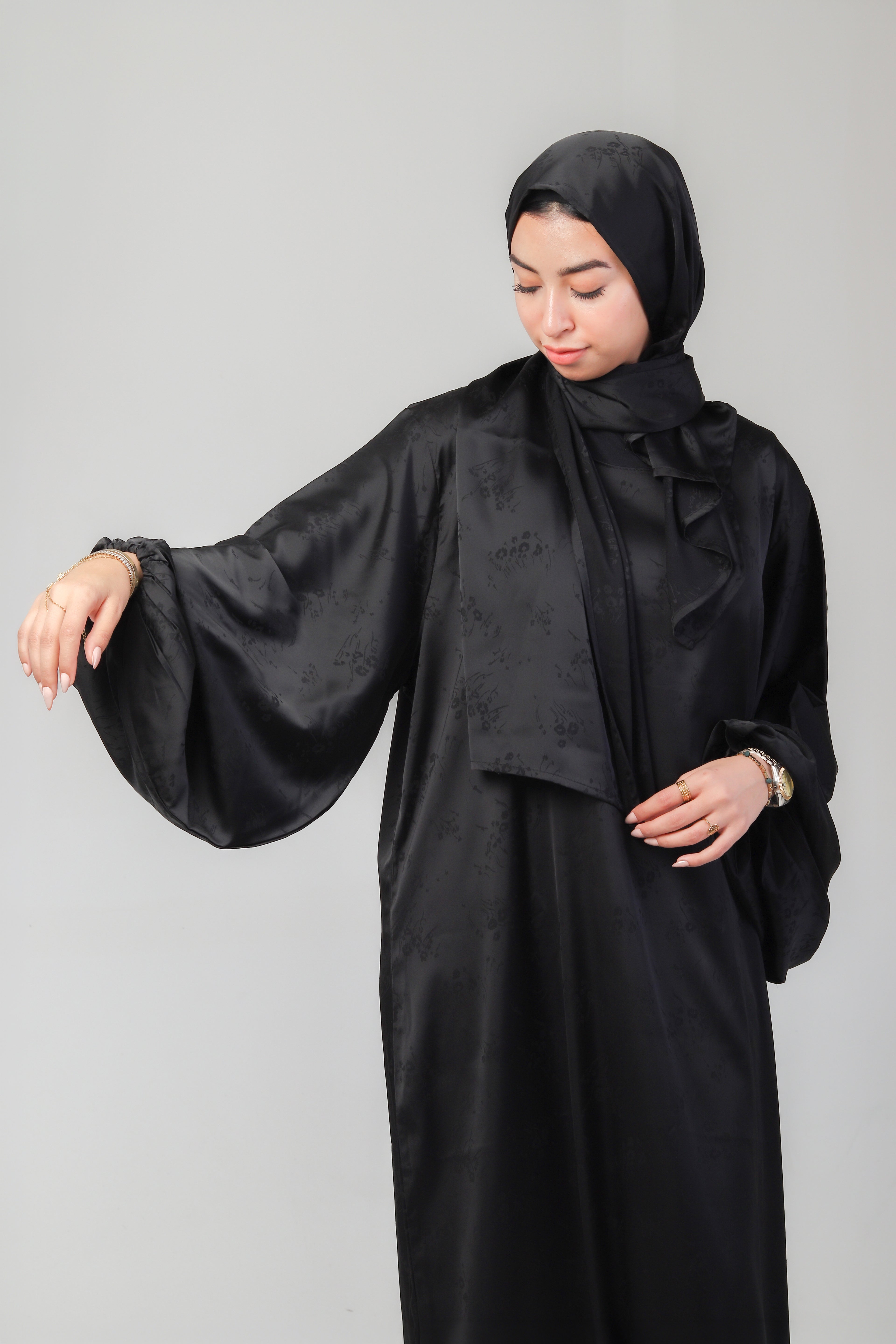 Onyx Black Isdal