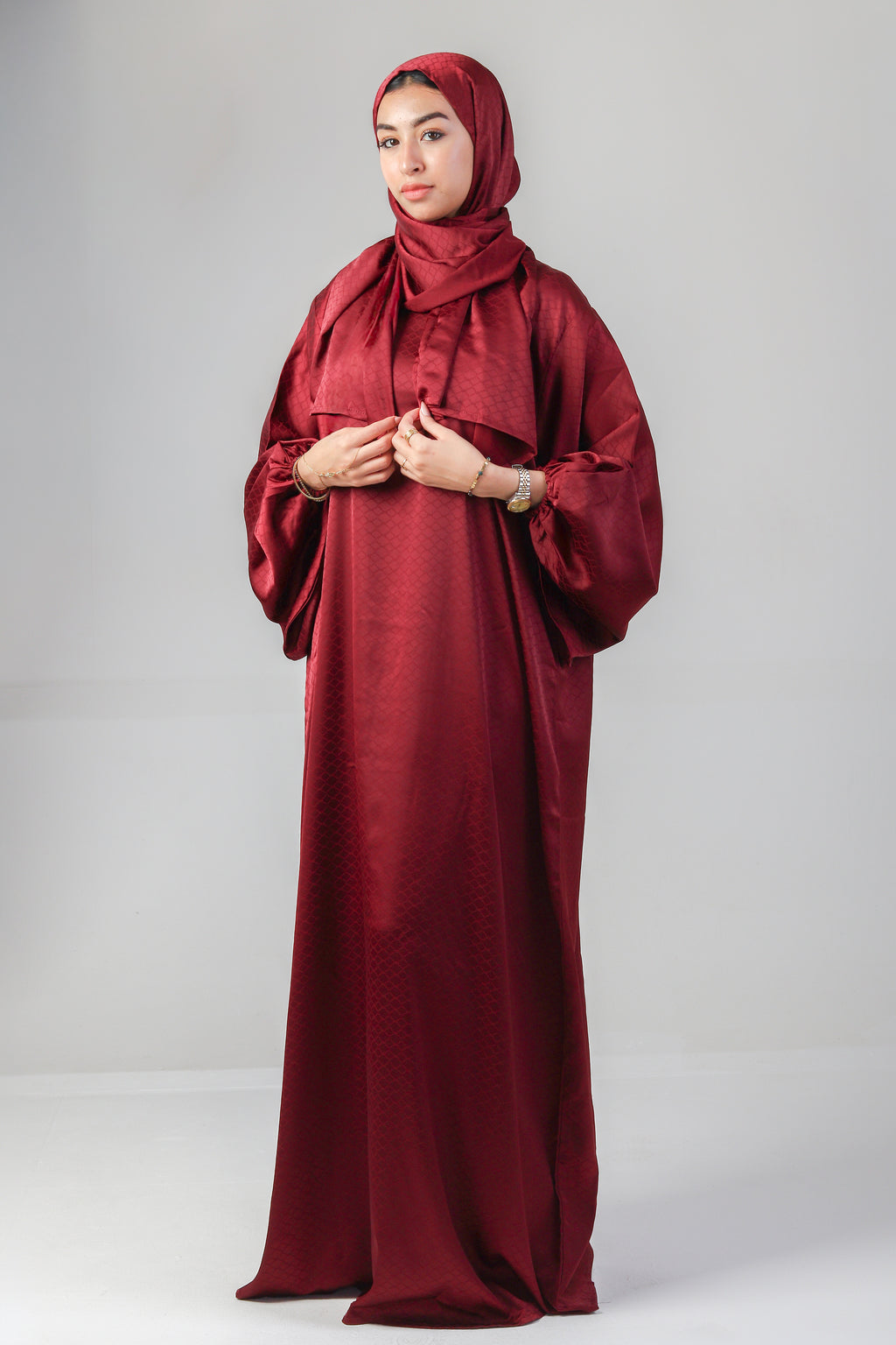 Dusty Burgundy Isdal