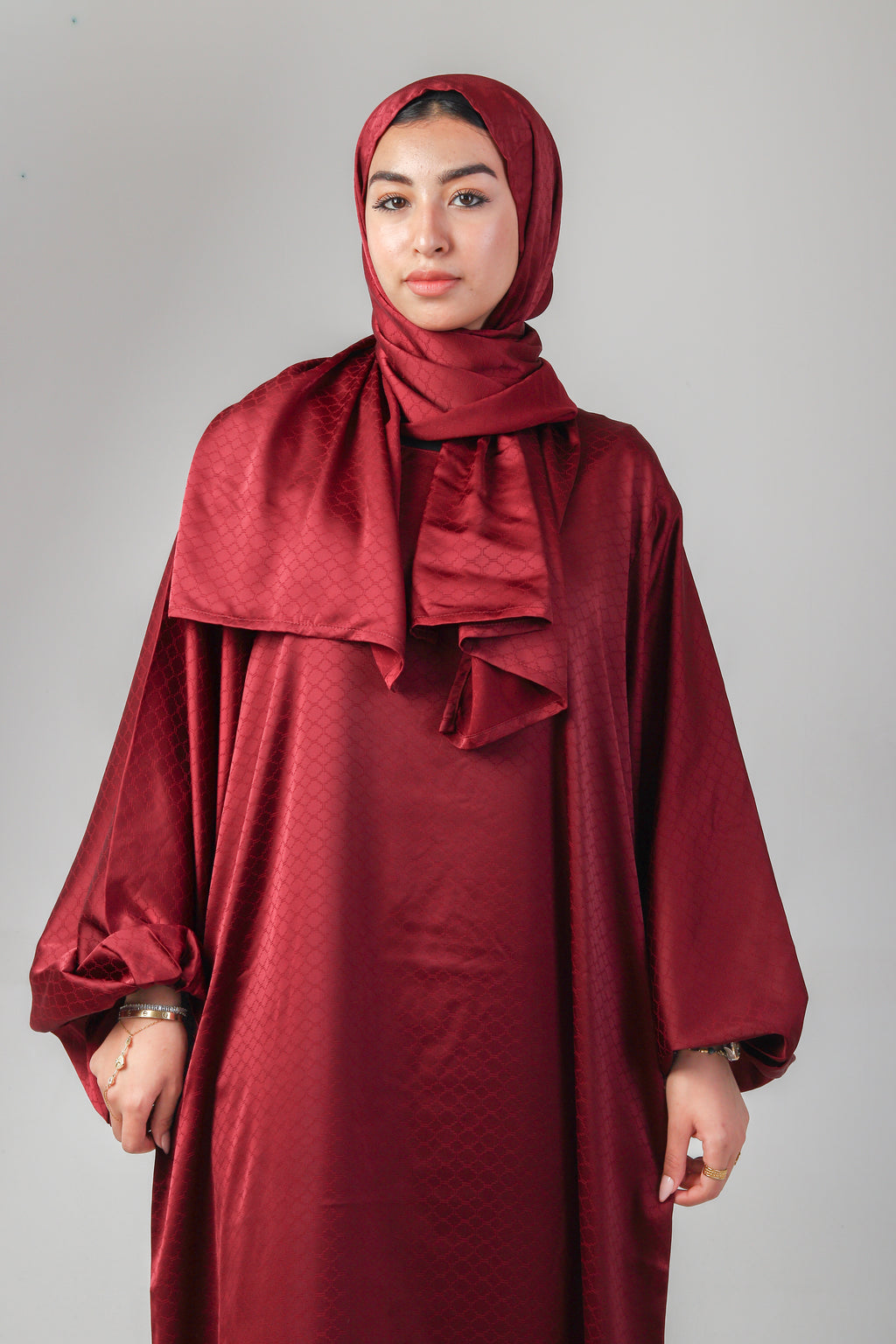 Dusty Burgundy Isdal