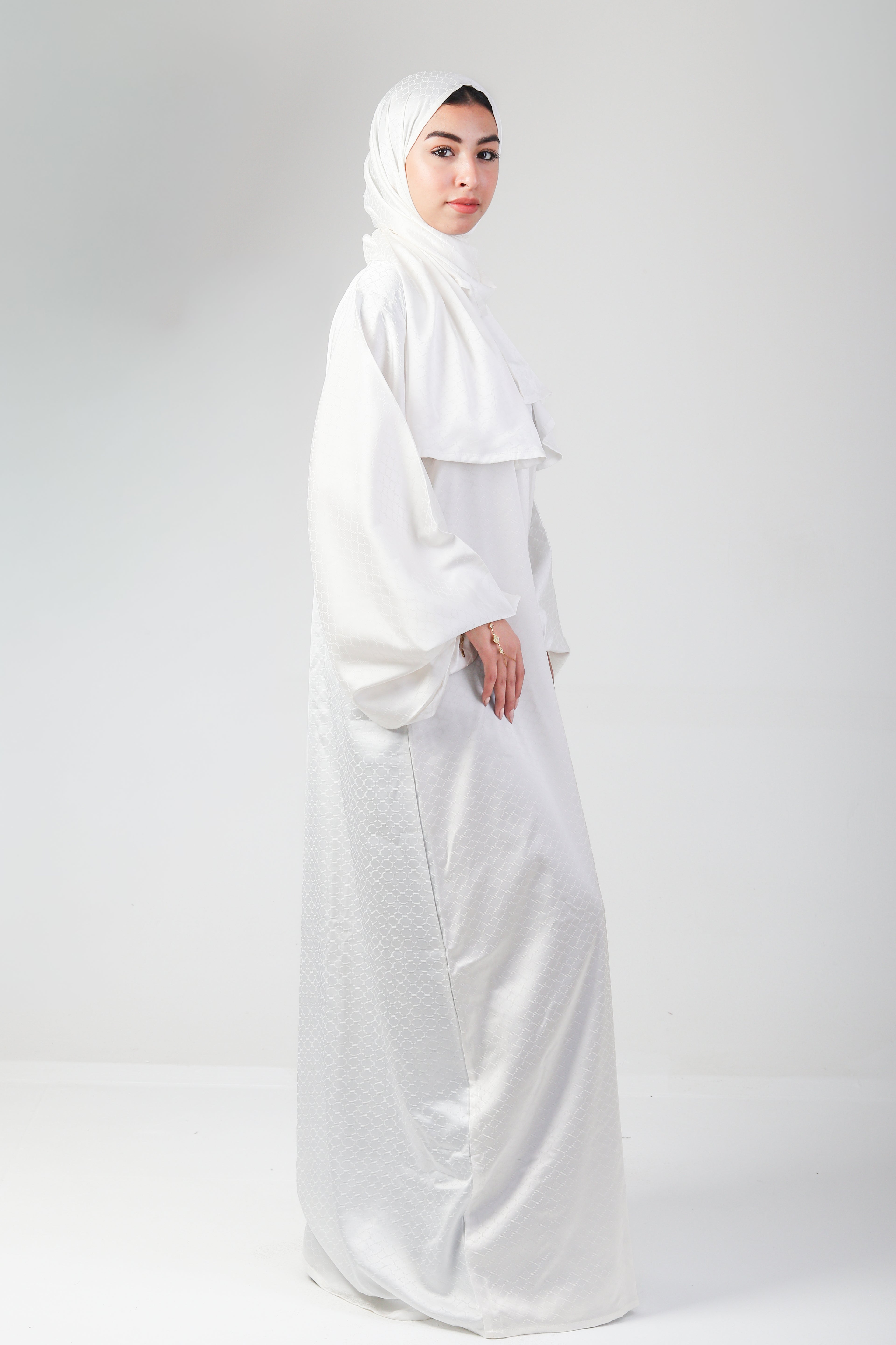 Pure Ivory White Isdal